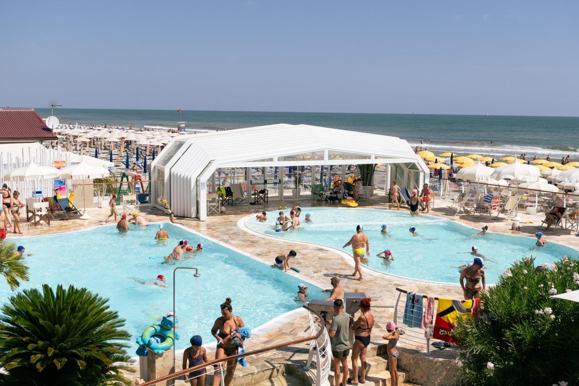 Hotel King - Azzurro Club Морской Милан Экстерьер фото